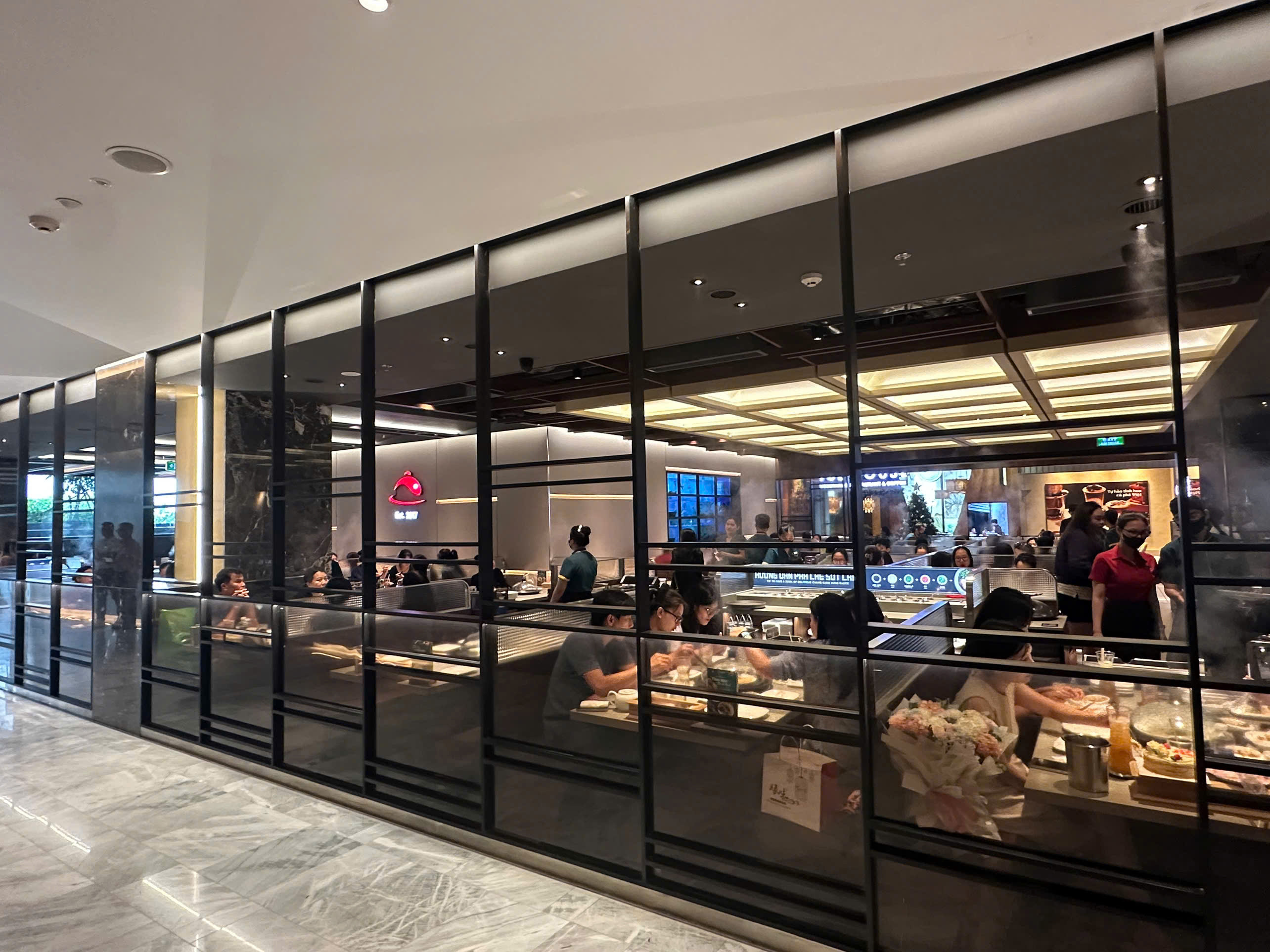 bể hải sản dành cho nhà hàng khép kín